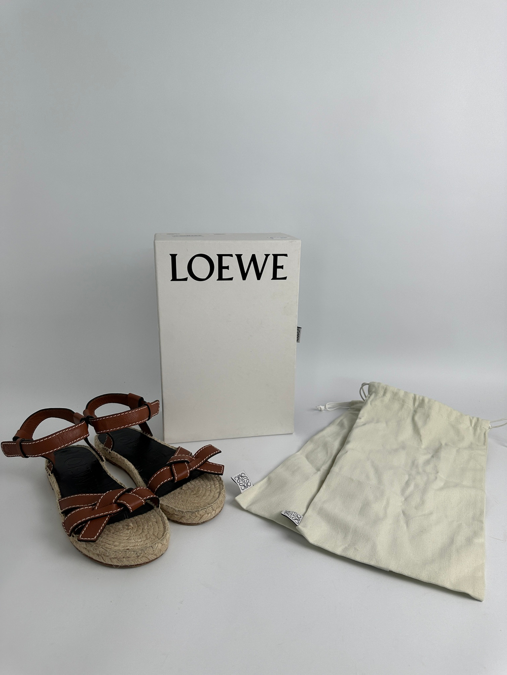 Сандалии Loewe