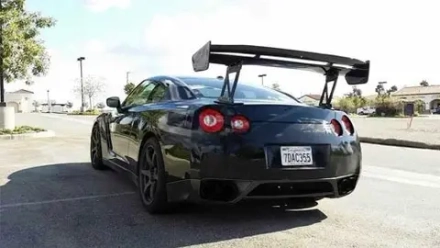 Карбоновый спойлер для Nissan GT-R R35 Ниссан тюнинг обвес