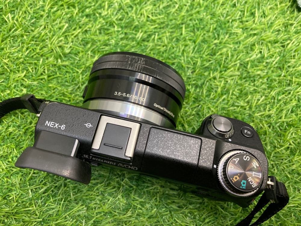 Sony NEX-6 kit 16-50mm 13.000 кадров