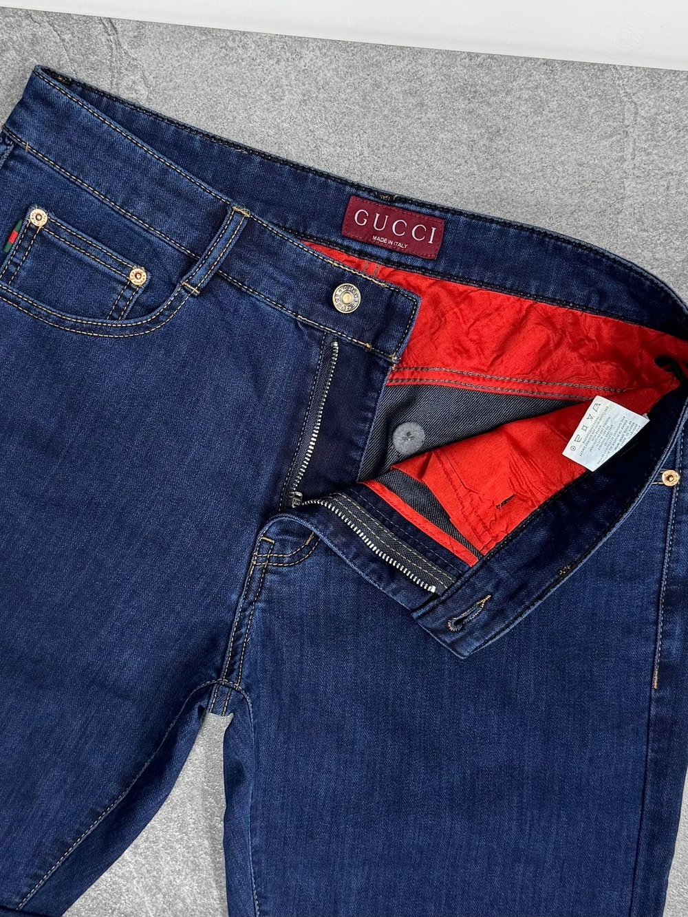 Джинсы Gucci