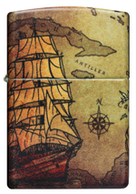 Фото бензиновая оригинальная зажигалка Zippo 2021 года с рисунком корабля и пиратской карты по периметру в коробке