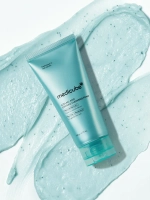 Medicube Очищающая пенка с азелаиновой кислотой Azelaic Acid Niacinamide Deep Clean Foam Cleanser. 120 г