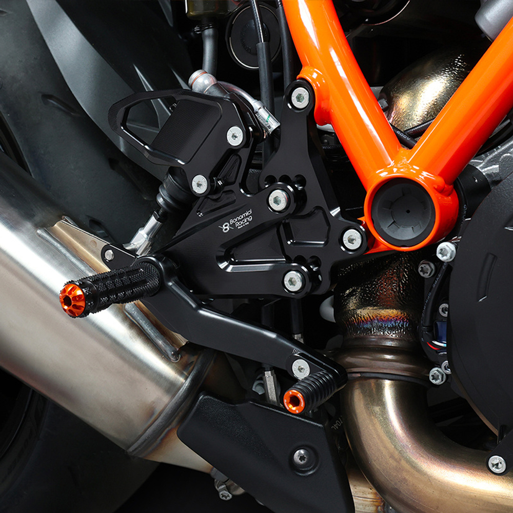 Bonamici Racing Регулируемый педальный узел KTM Super Duke 1390 R KT06