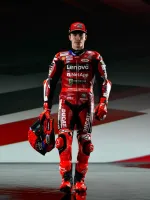 ALPINESTARS – Экипировка для автоспорта и картинга | Гоночные костюмы, обувь, перчатки, бельё и аксессуары