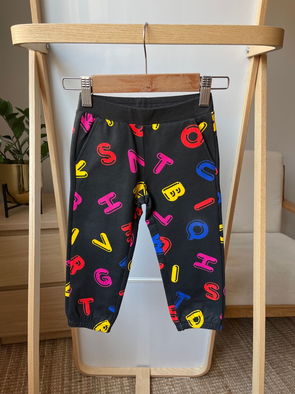 Костюм Moschino, 80