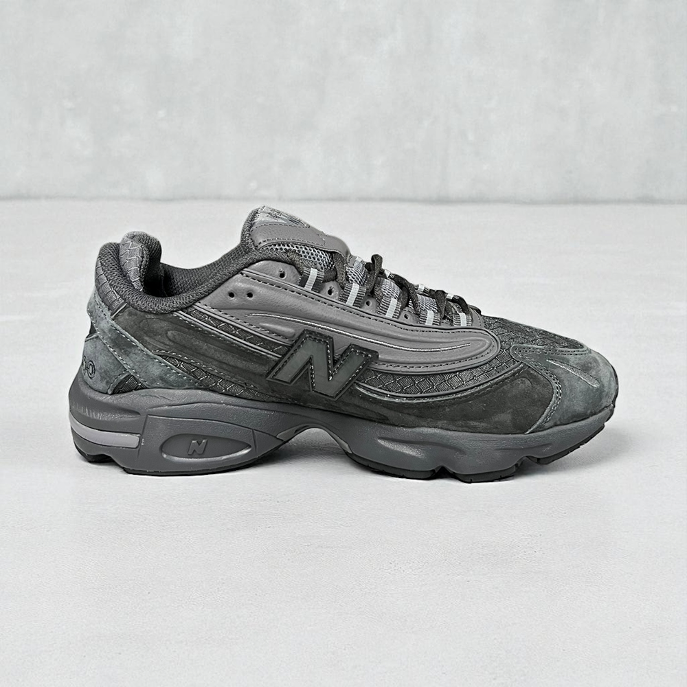 New Balance 1000 • Cordura Dark Gray
