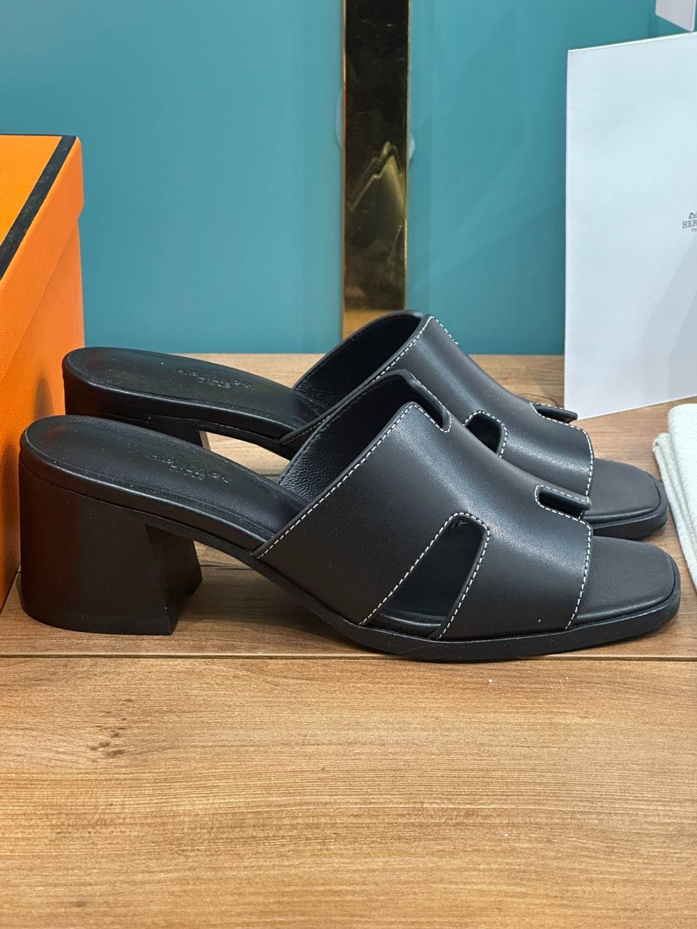 Сабо Hermes