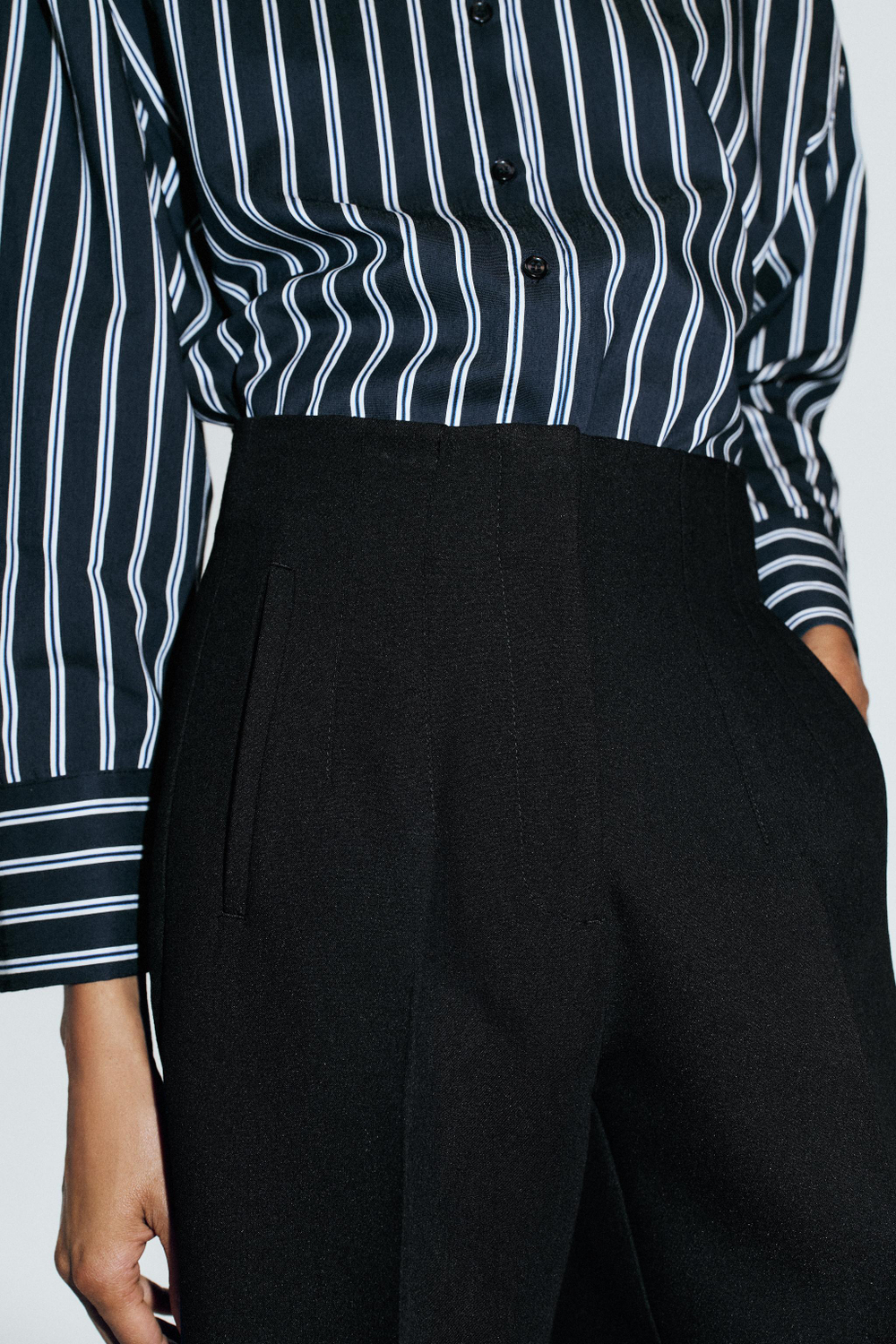 БРЮКИ BARREL С ВЫСОКОЙ ПОСАДКОЙ — ZARA