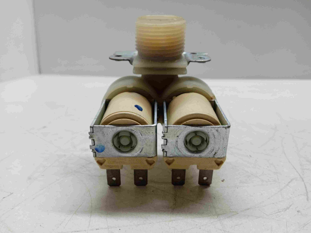 F1068LD1 кт260 Клапан подачи воды стиральной машины LG F1068LD1 б/у