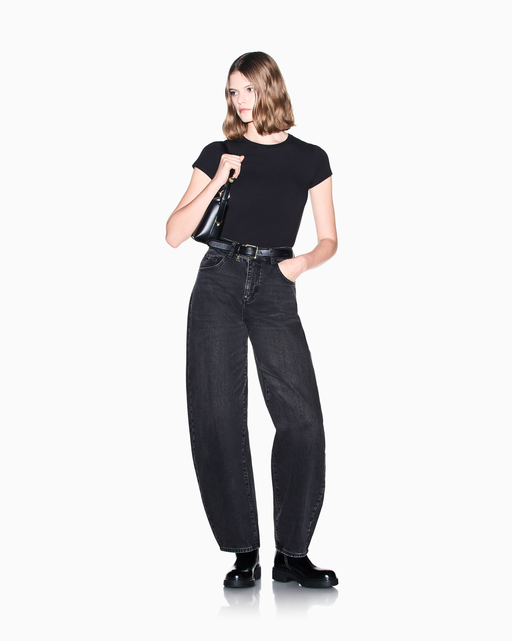 Джинсы Armani Exchange