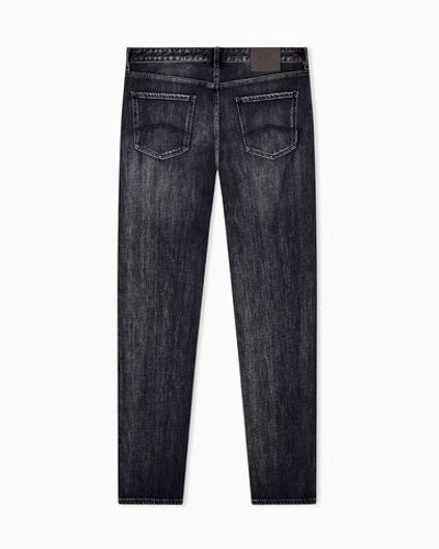 Джинсы Armani Exchange