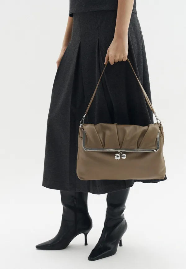 Сумка женская WEEKEND MAX MARA WKASLALOM