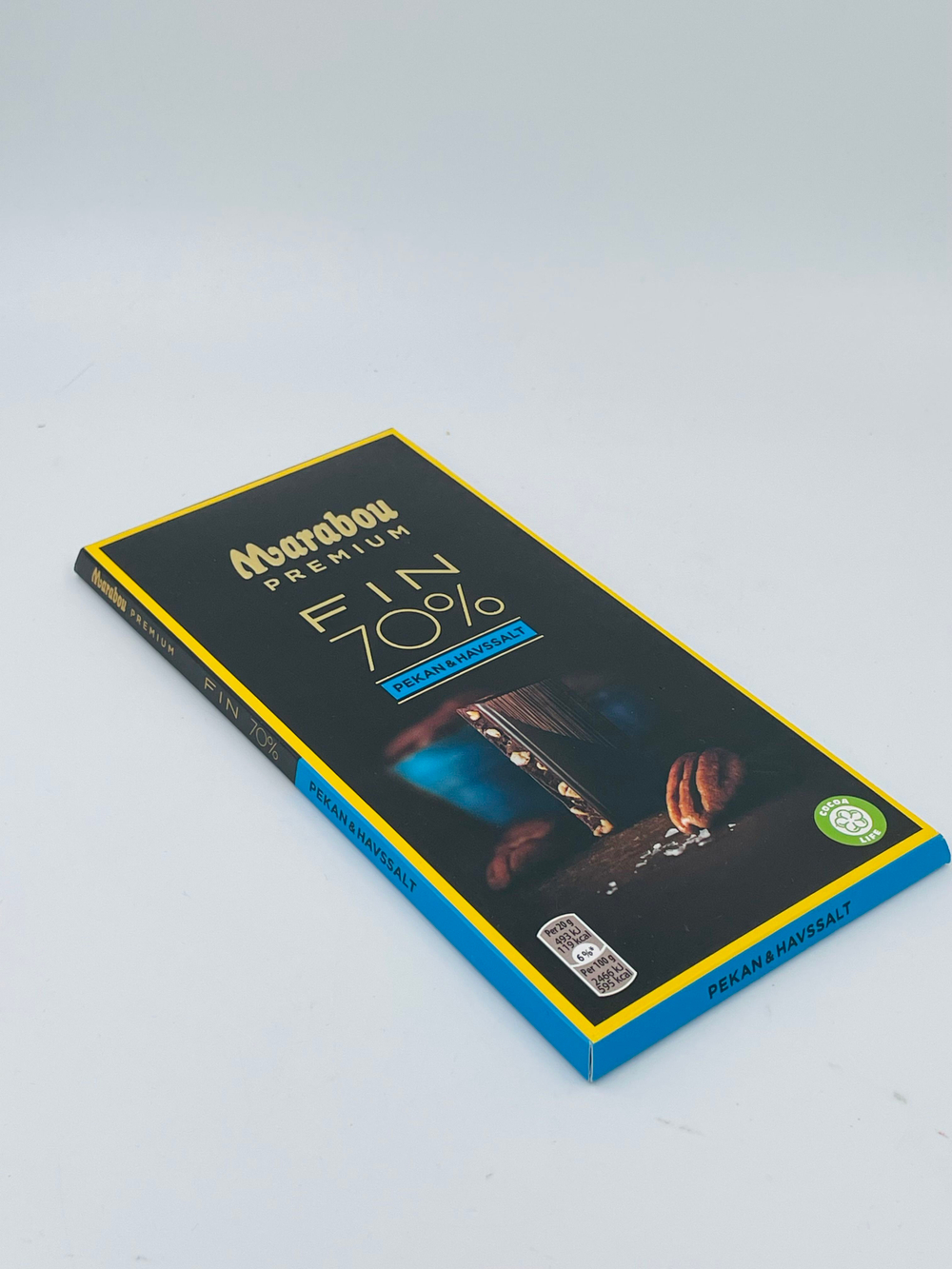 Шоколад темный Marabou Premium Pekan&Havssalt Fin 70% Kakao (пекан с морской солью) 100 г (Швейцария)