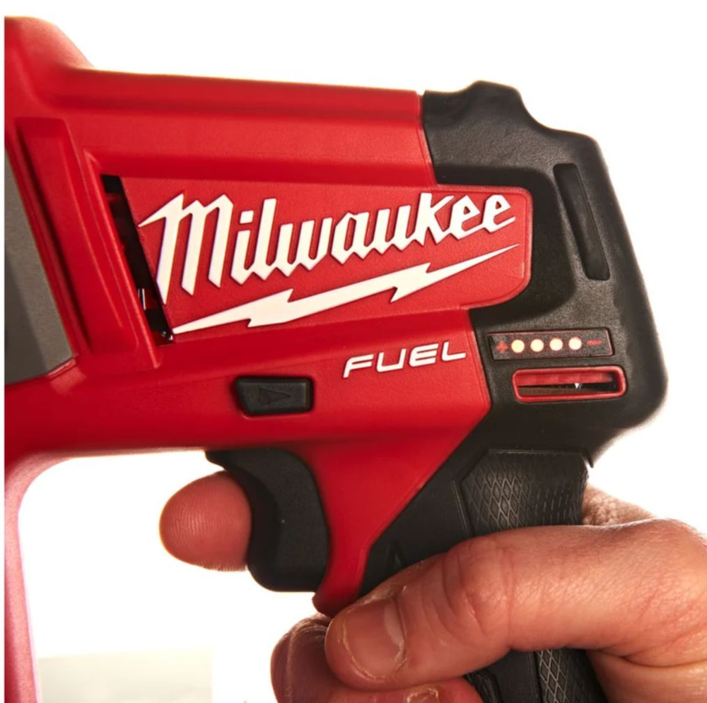 Субкомпактный SDS-PLUS перфоратор Milwaukee M12 CH-602X FUEL 4933451510