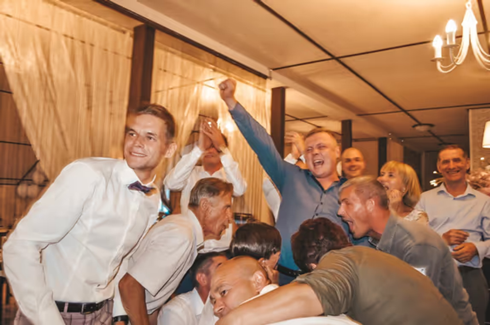 В погоне за песней