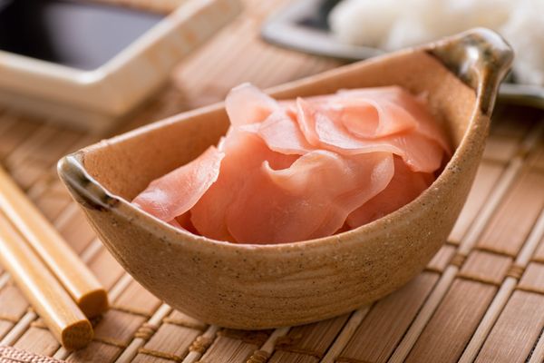 Маринованный Имбирь: Вкус и Польза для Ваших Блюд Маринованный Имбирь: Вкус и Польза для Ваших Блюд