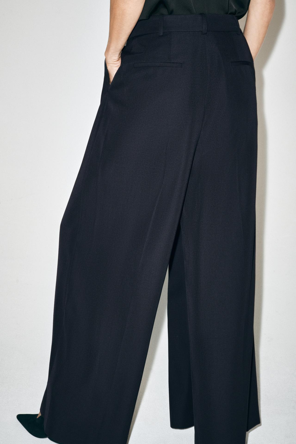 ZARA БРЮКИ ОБЪЕМНОГО КРОЯ ZW COLLECTION, МОРСКОЙ СИНИЙ