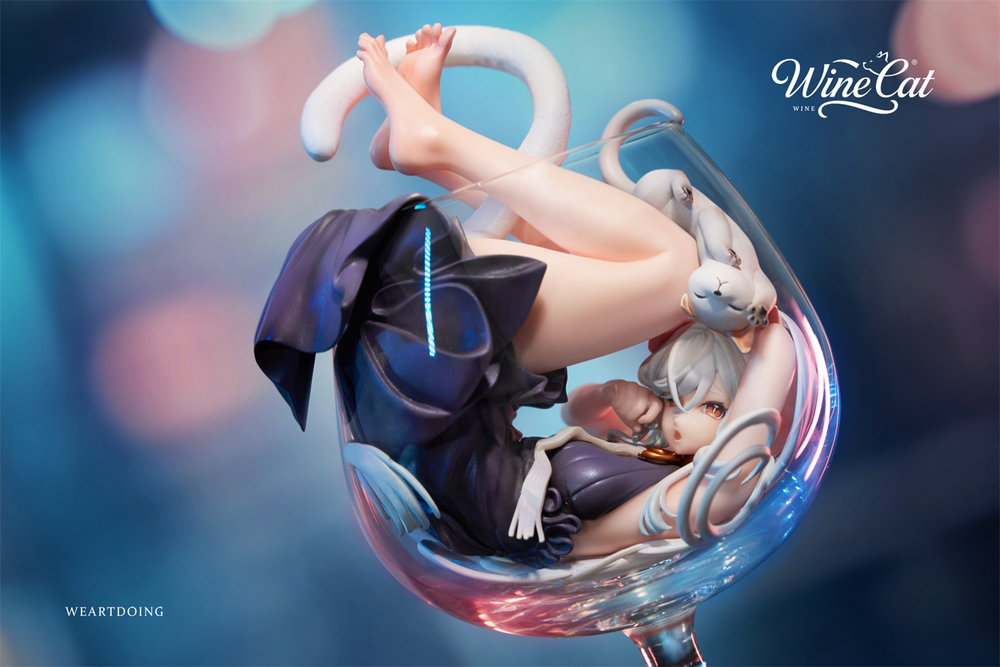 Лунная кошка в бокале / Moonlight Cat in a Glass