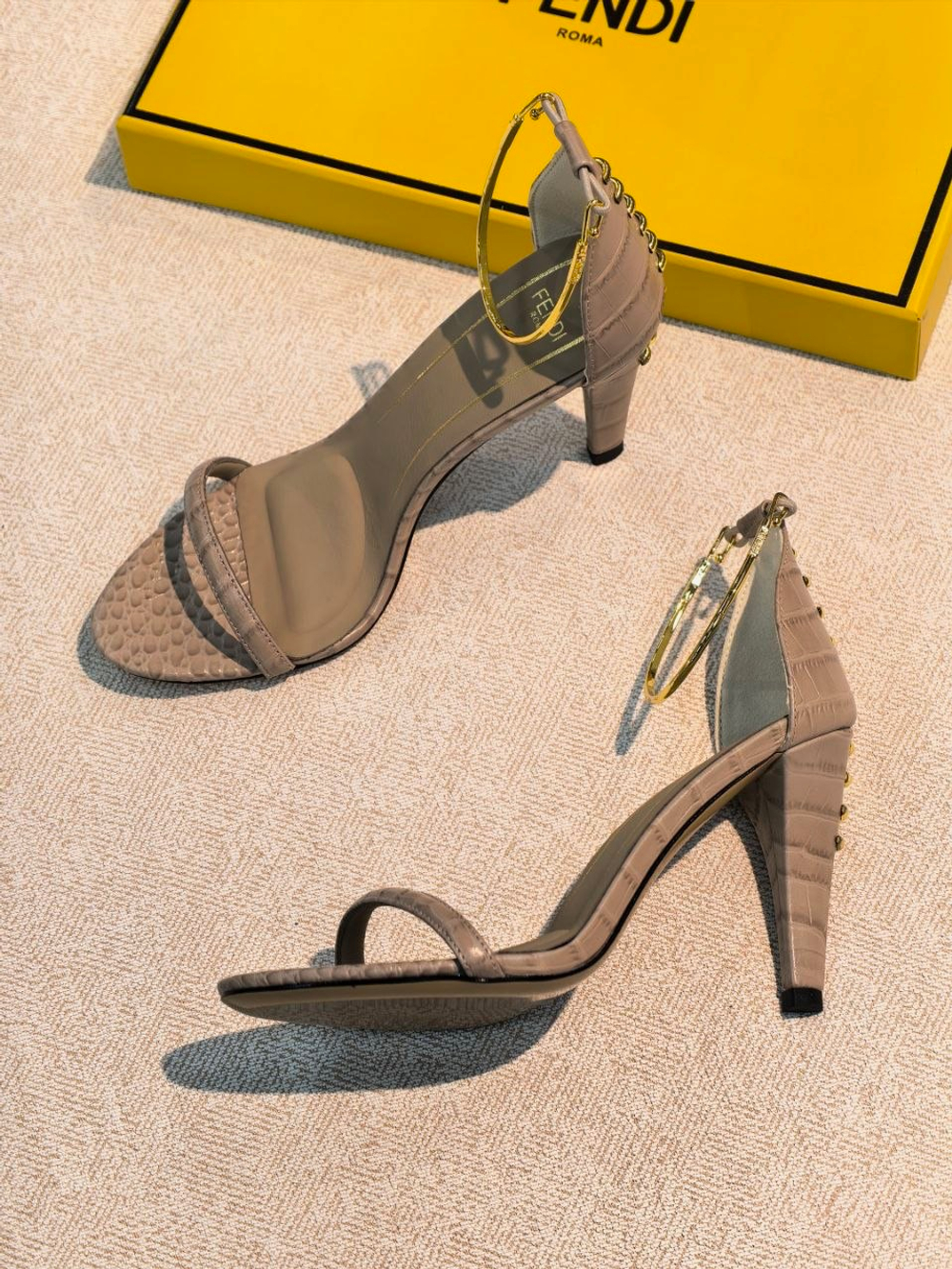 Туфли Fendi