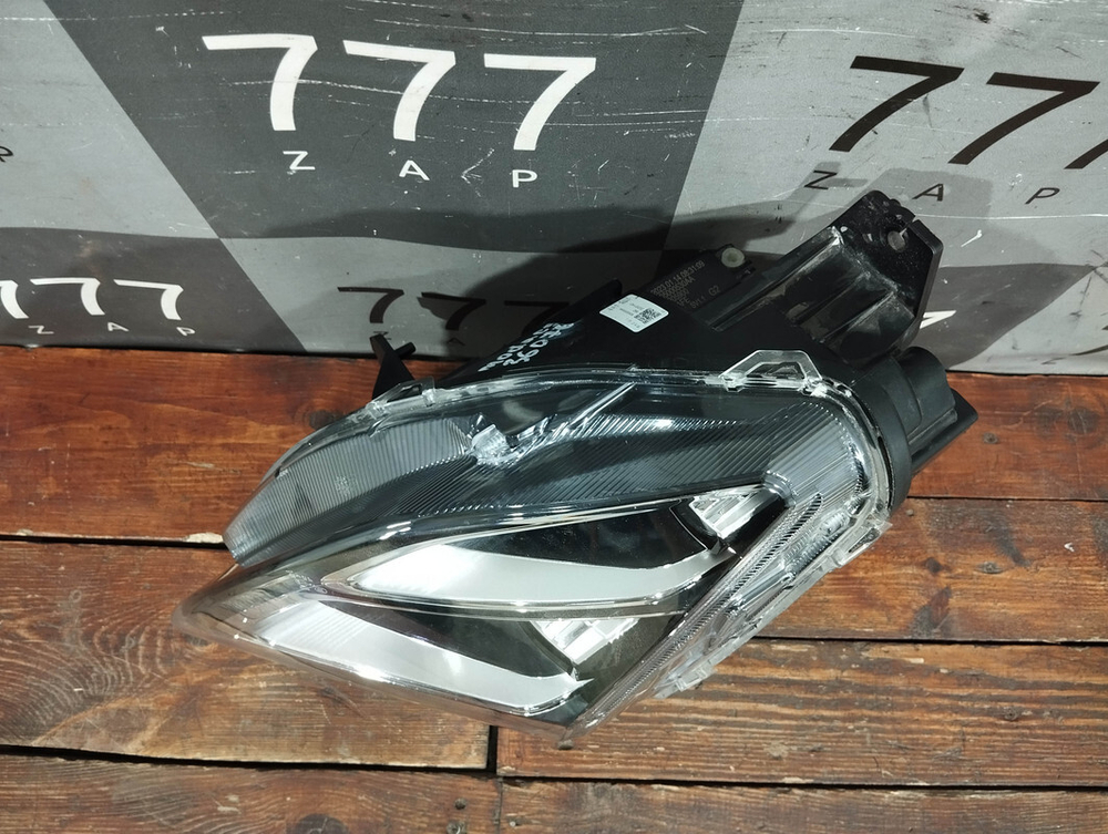 Фара левая LED Omoda C5 22-нв Б/У Оригинал 605000530AA