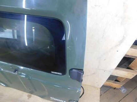 дверь задняя Suzuki Jimny JB64W