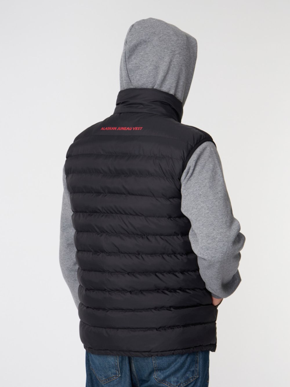Жилет Alaskan Juneau Vest Black L утепленный стеганый черный /красный