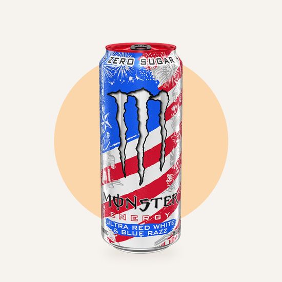 Энергетический напиток Monster Energy Ultra Red White & — на фирменном фоне OH MY GEEK