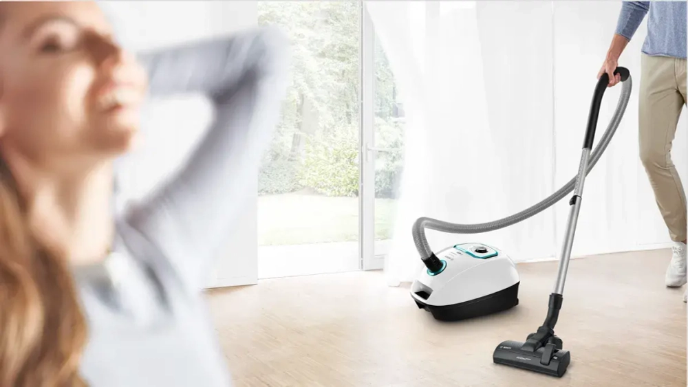 Пылесос Bosch BGLS4HYG2