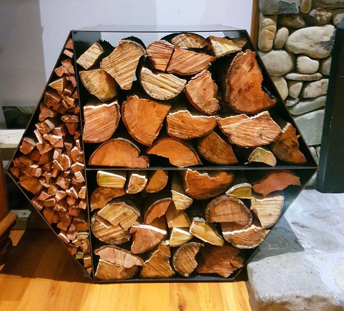 Уличная дровница UFIRE W-06, 100 см