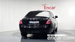Rolls-Royce Ghost 6.7 V12 Black Badge — 2023