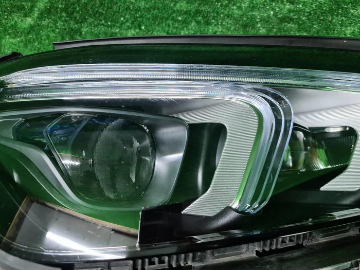 Фара правая Mercedes GLE V167 18-24 Multibeam LED