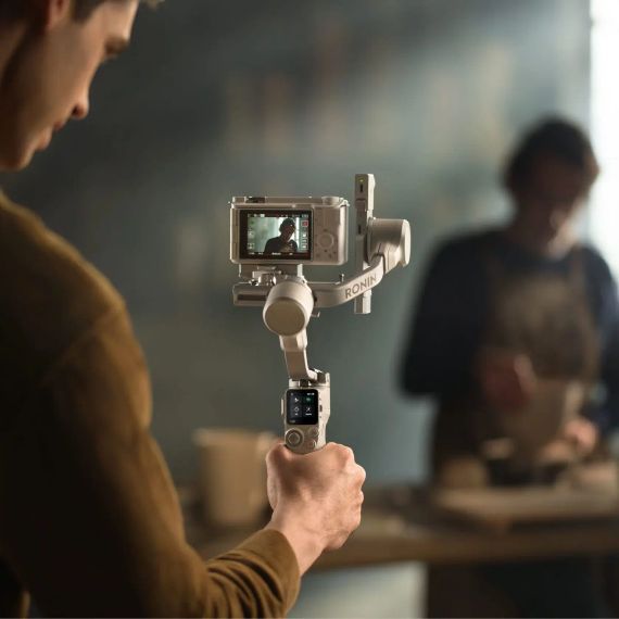 Стабилизатор для фотоаппарата DJI Ronin RS 4 Mini