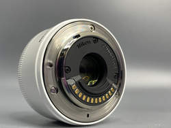 Nikon 18.5mm 1.8 Nikkor 1