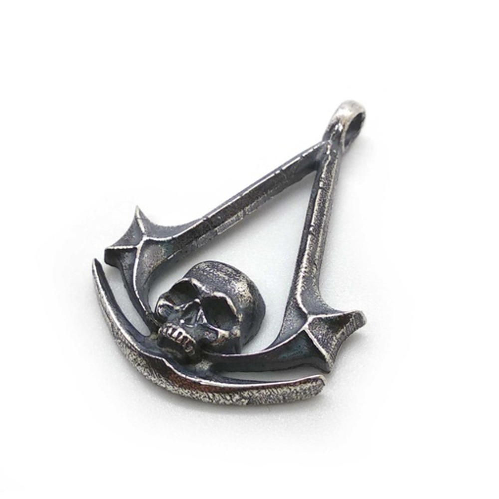 Подвеска. Аssassins creed black flag. малый