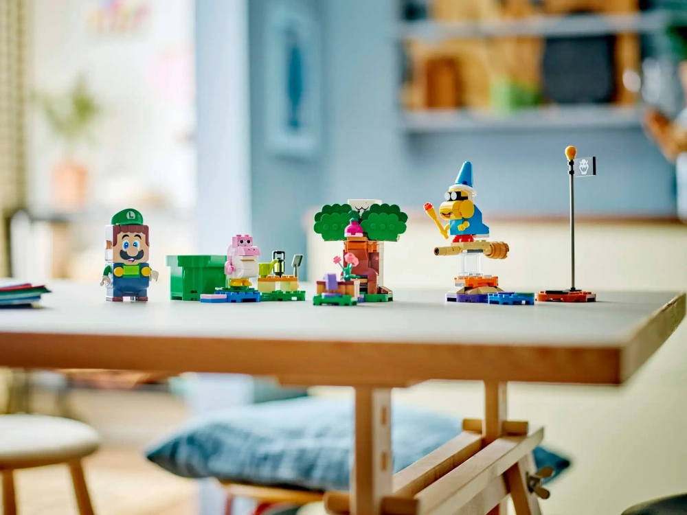 Конструктор LEGO Super Mario 71440 Приключения с интерактивным Конструктором Луиджи