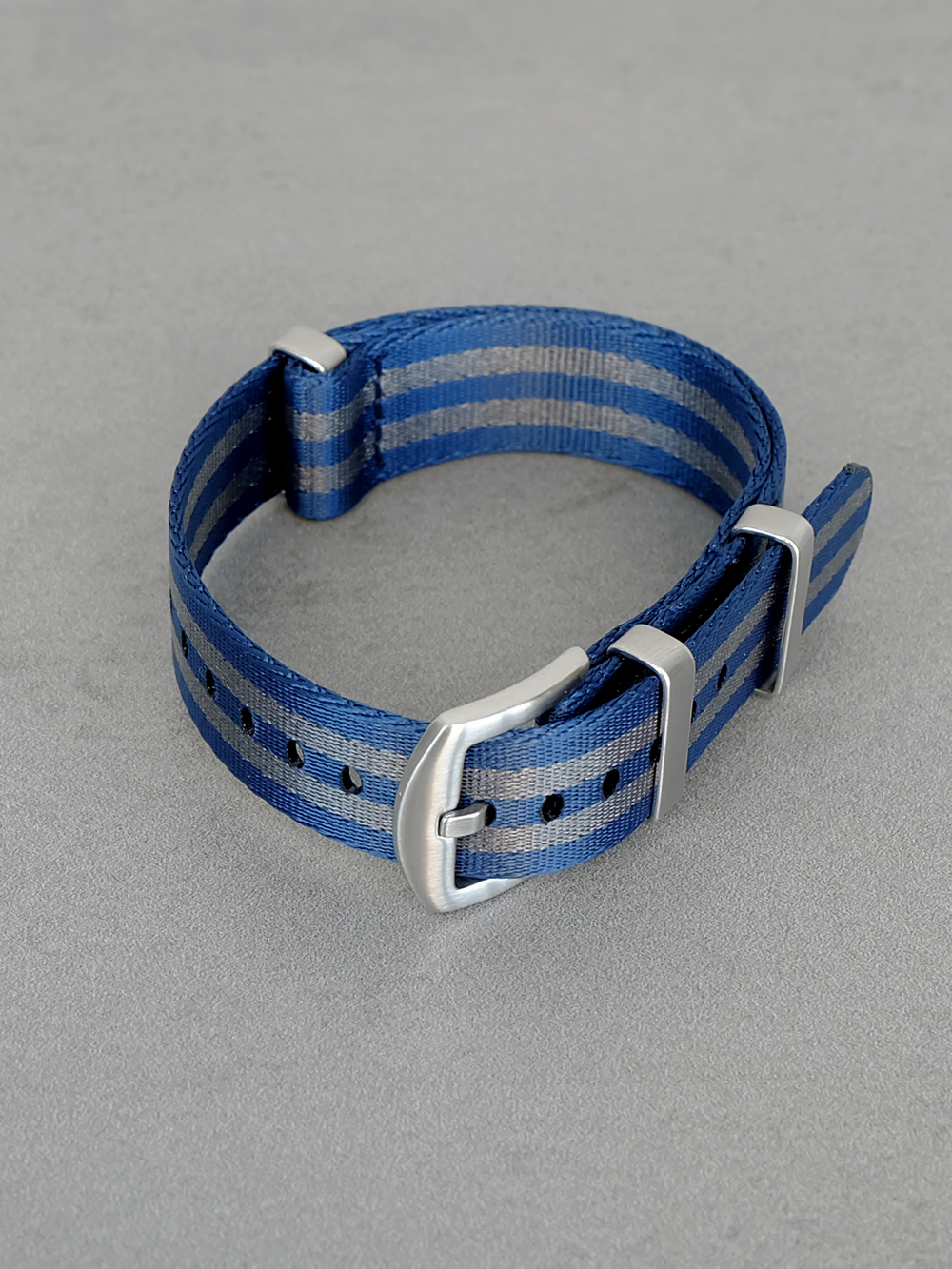 Nato Strap Premium - нейлоновый ремешок для часов