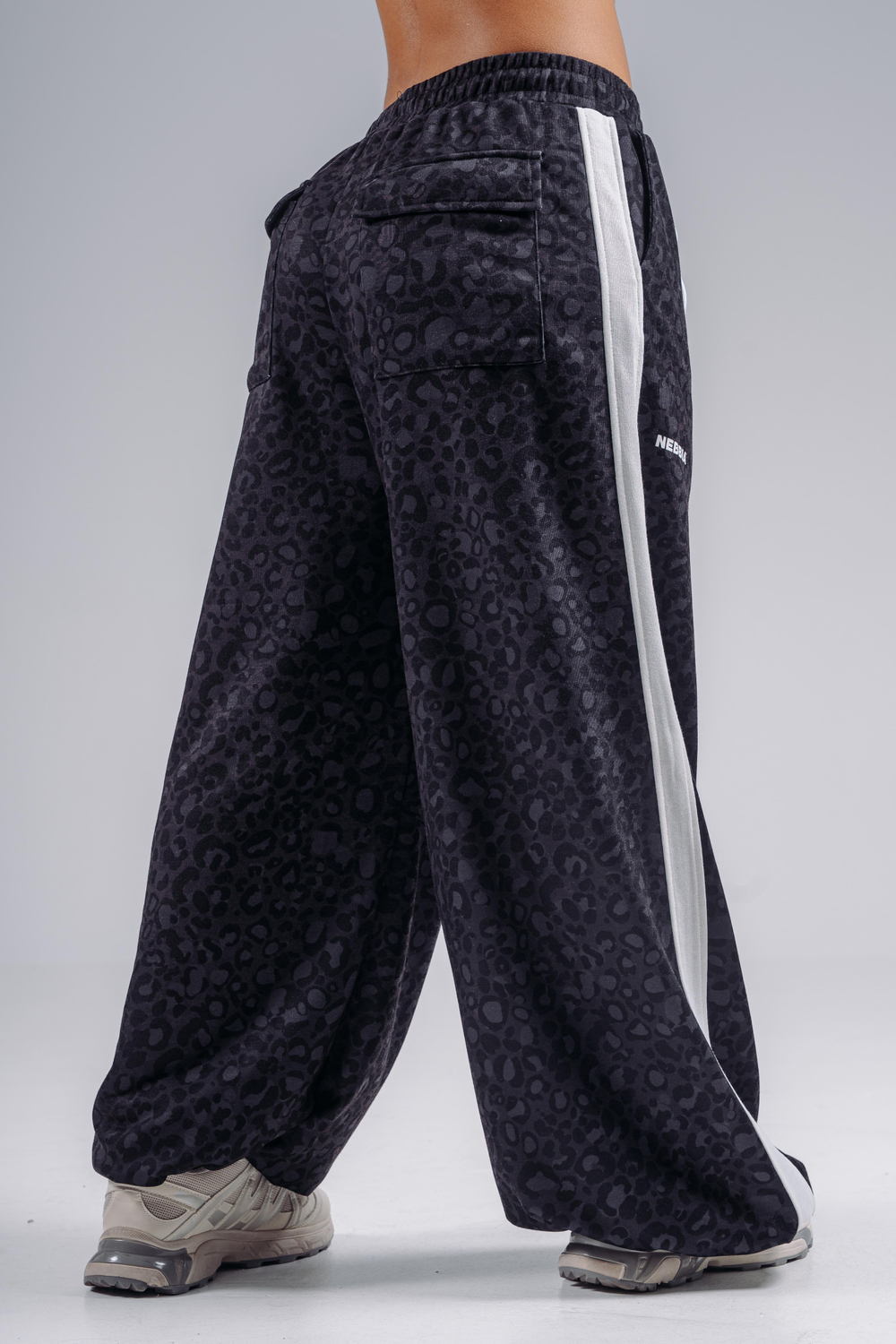 Брюки Baggy Leopard Sweatpants PRIMAL 865 Черный леопард