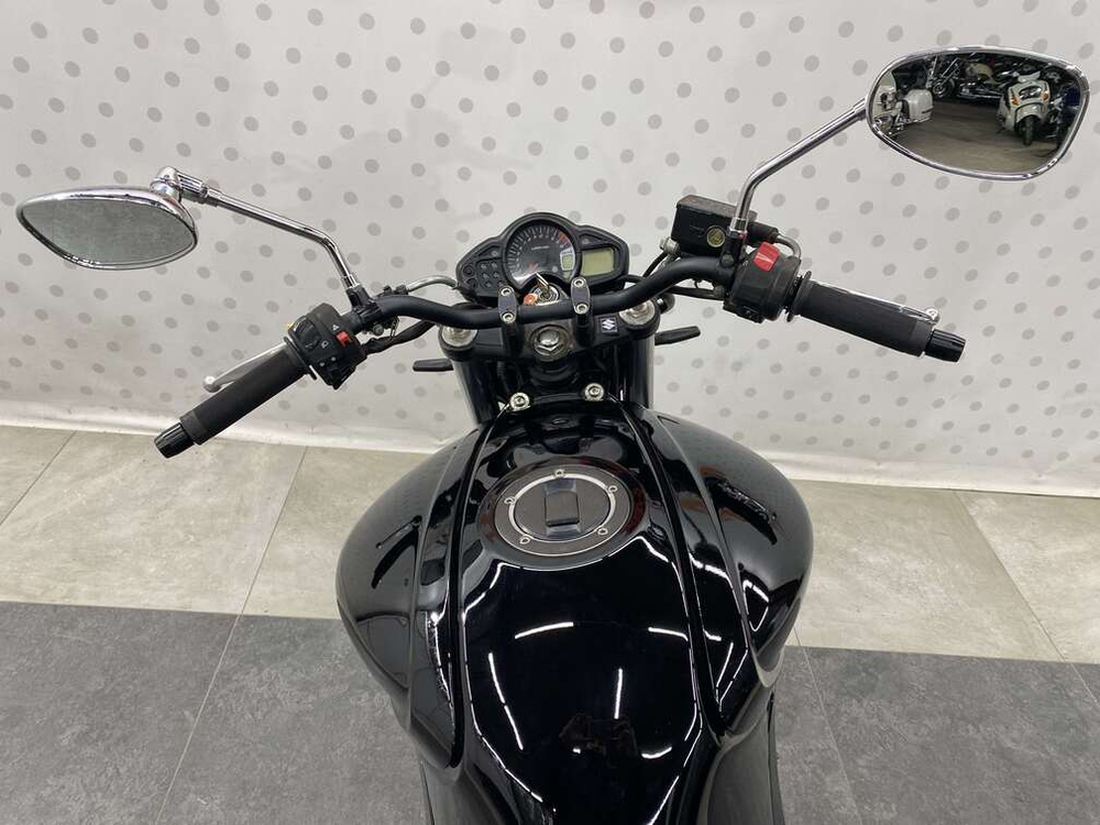 Suzuki Gladius SFV400 , 2014