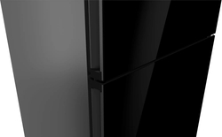 Холодильник Bosch KGN49LBCF