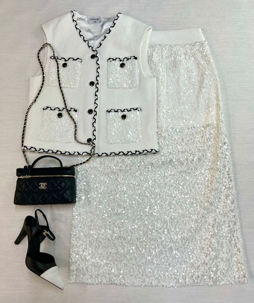 Костюм CHANEL