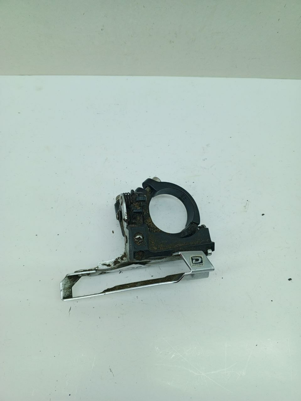 Переключатель на велосипед Shimano Deore FD-M6025