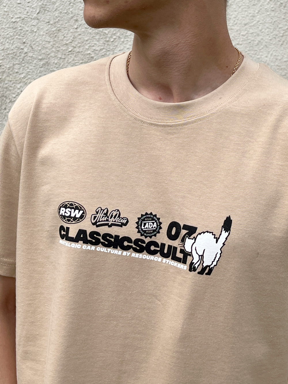 Футболка Classic Cult 2107