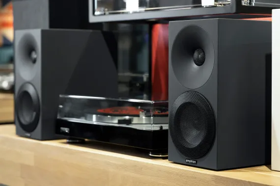 Amphion Argon1 + Premiera A2 + Earmen Staccato