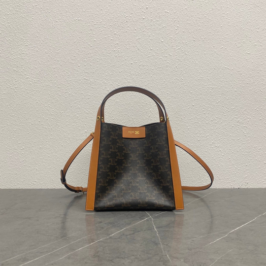 Cube Bag in Triomphe