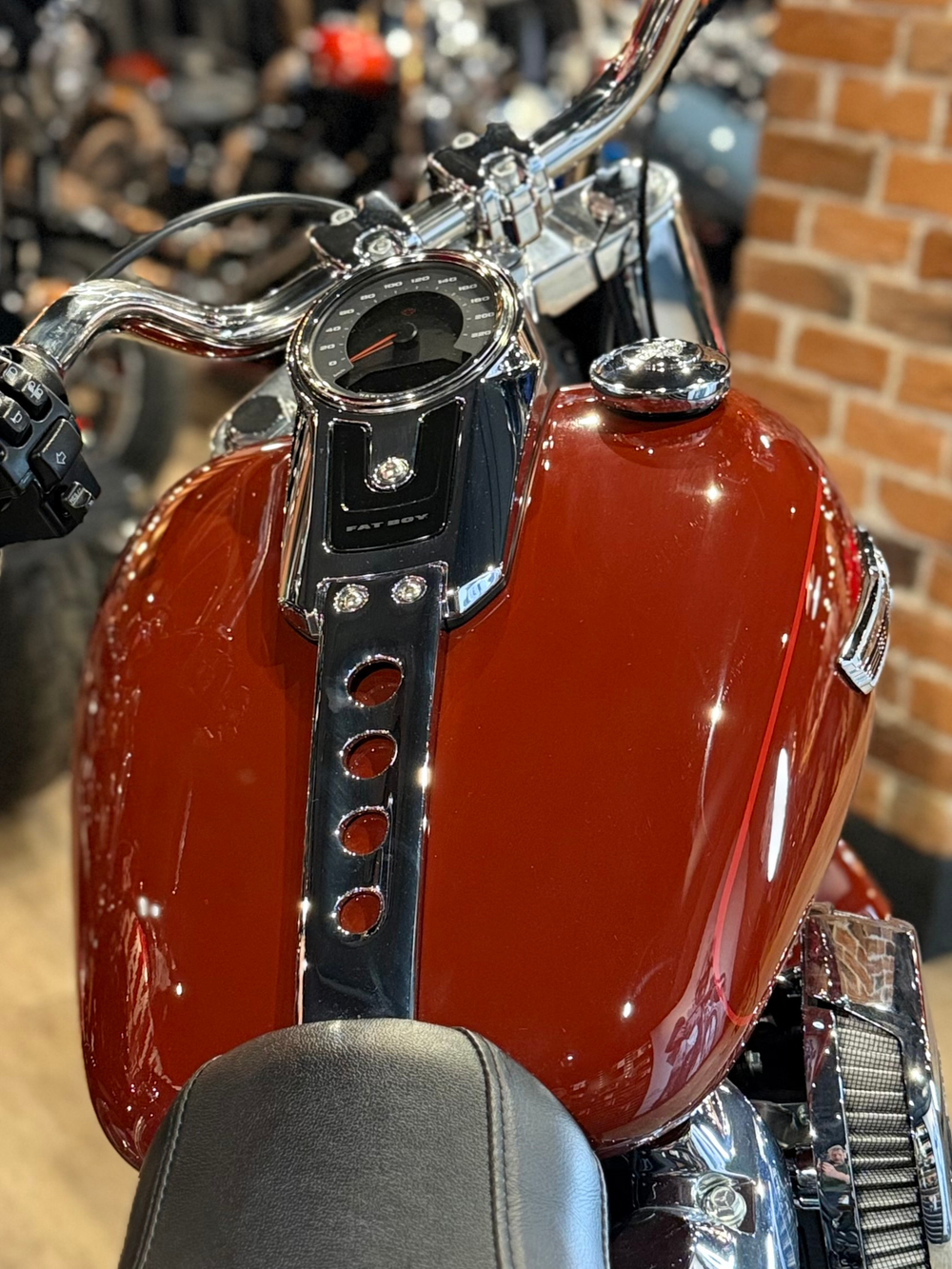 Harley-Davidson Fat Boy 114 (Wine Red) 2024 с НДС