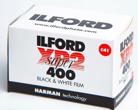 Фотопленка Ilford XP2 Super 400 135-24, ч/б, негативная, 1 шт