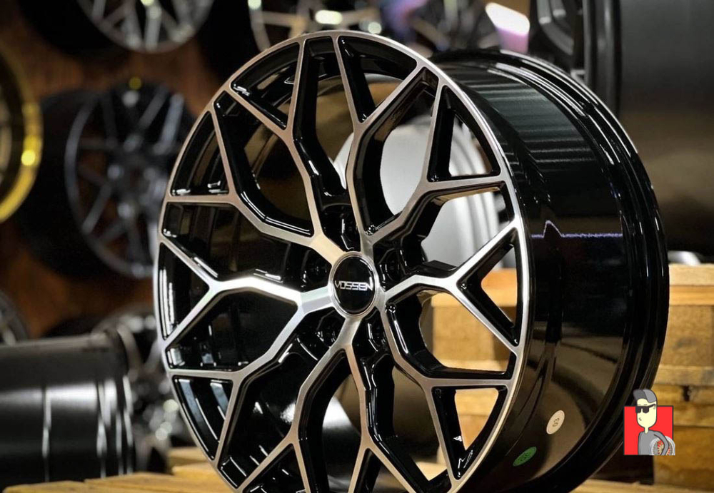 Комплект дисков Vossen HF-2 18x8 et35 5x105