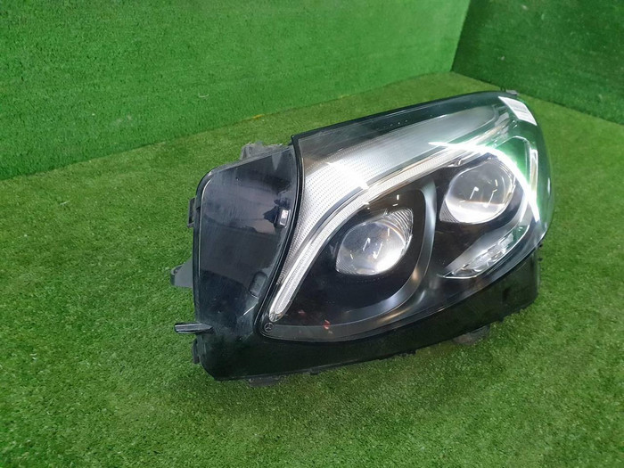Фара левая Mercedes GLC X253 (2015-2019) LED