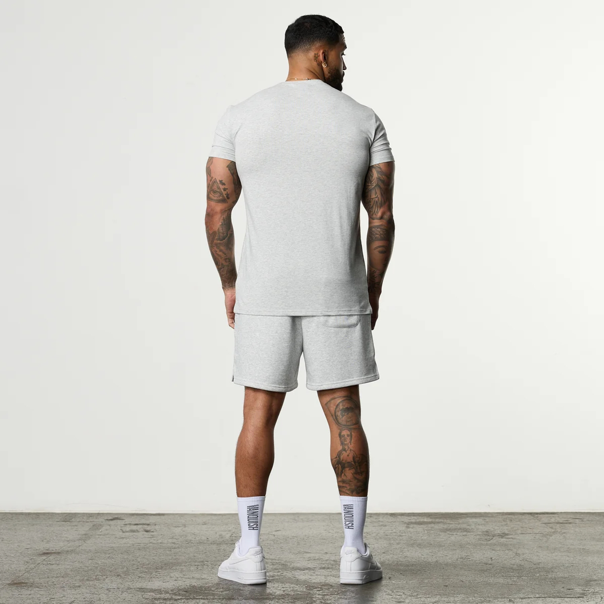 Футболка VANQUISH Academy T-Shirt Grey