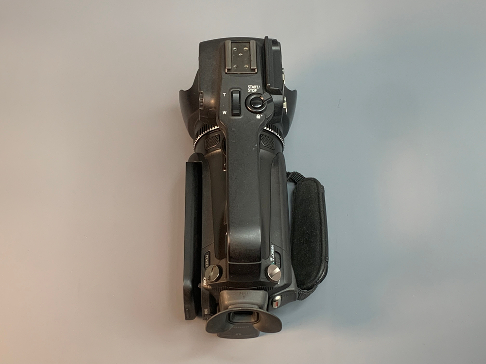 Canon XA10E